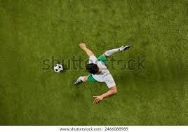 鲁梅尼格：国米防守尤为出色还有2名顶级前锋 拜