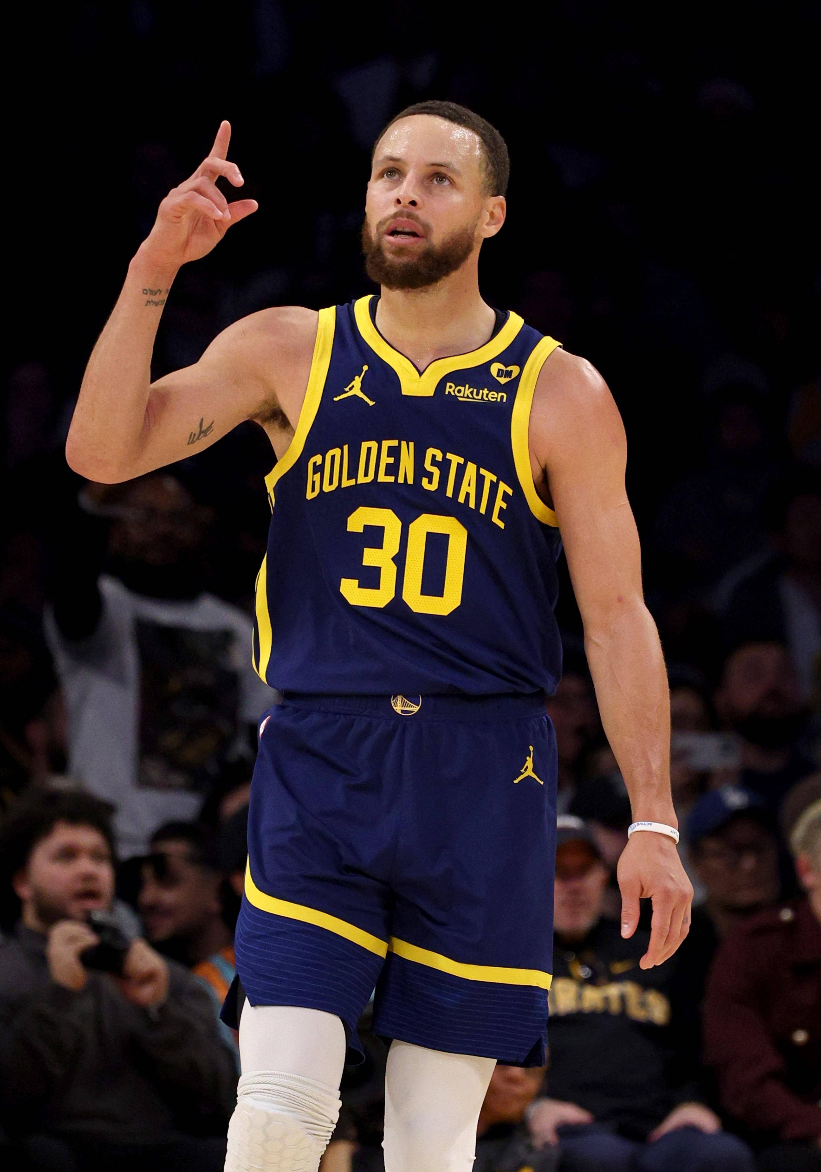 这里的足球 这里的足球